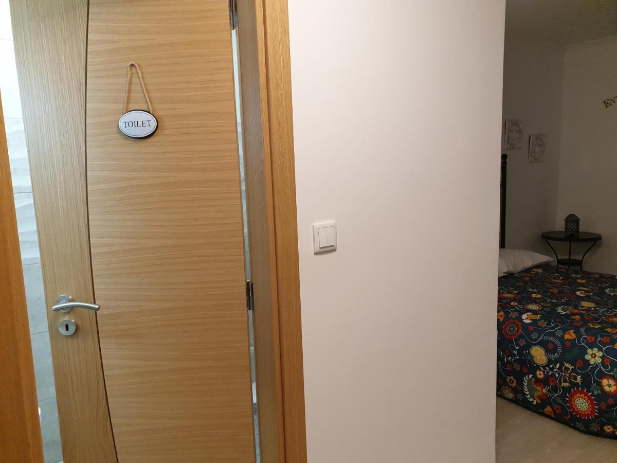 Lisbon Hostel Terminal 4 المظهر الخارجي الصورة